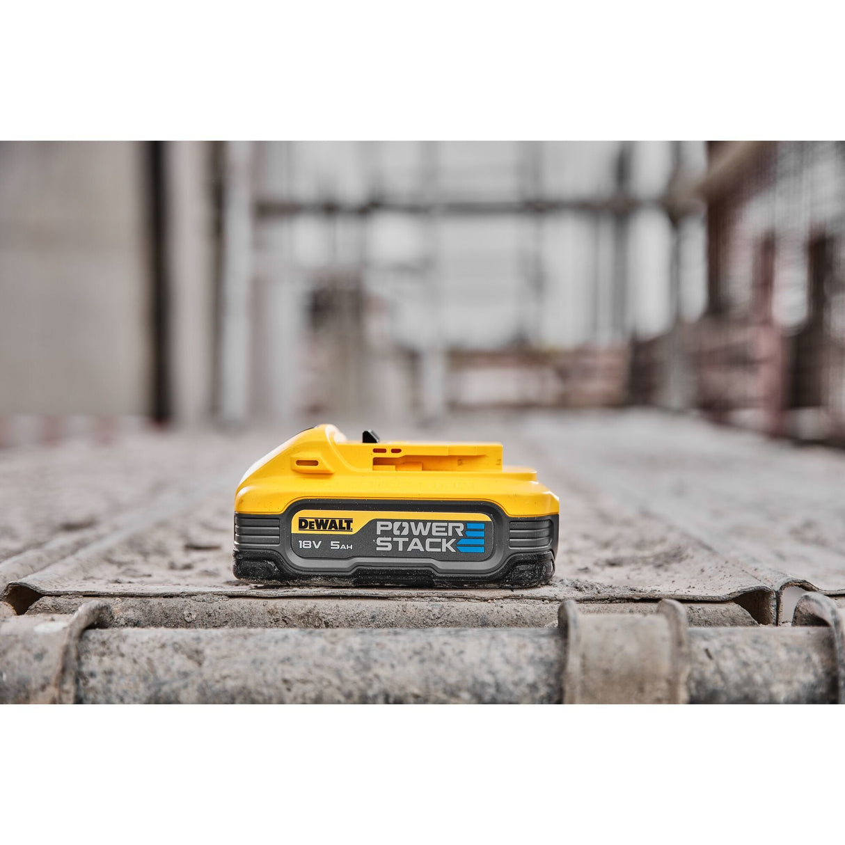 Batería Dewalt Powerstack Dcbp518, 18volt 5ah Amarillo/Negro Dcbp518-Xj