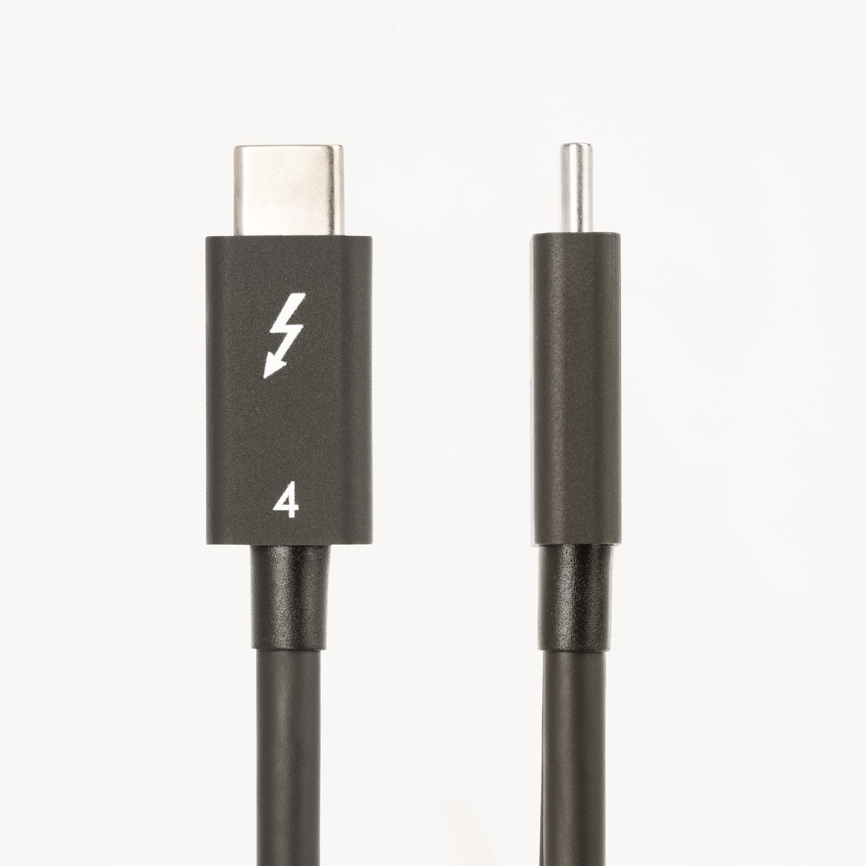 EAN 0065030893466 - StarTech.com TBLT4MM50CM cable Thunderbolt 40 Gbit/s Negro imagen 2