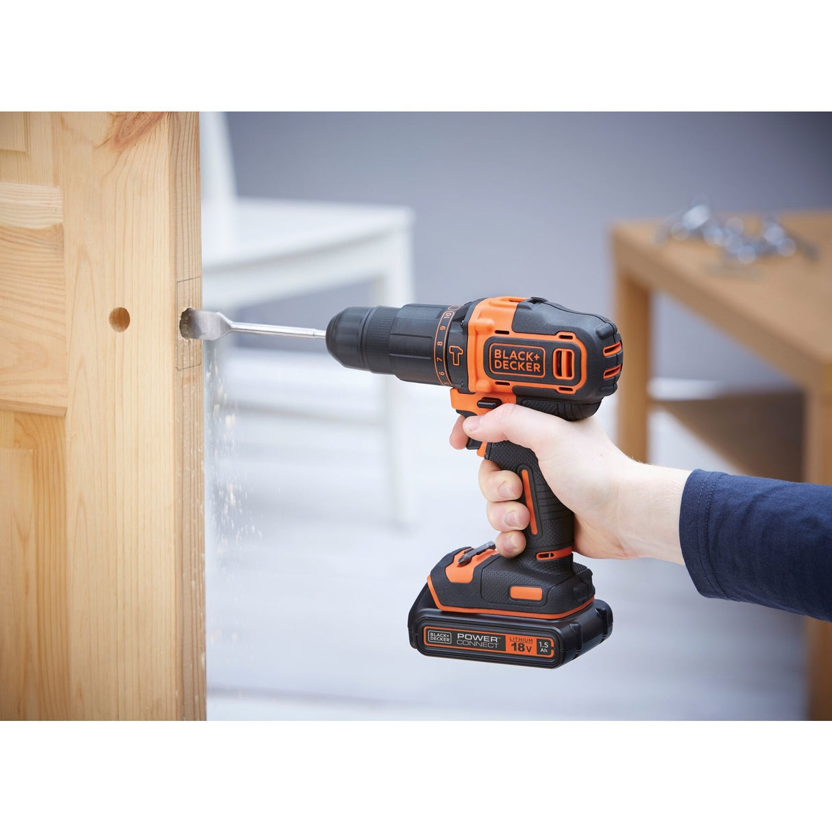 Taladro Combinado A Batería Black+Decker Bcksb04, 18 V Naranja/Negro, 2 Baterías De Iones De Litio De 1,5 Ah, Caja De Almacenamiento, Juego De Accesorios De 78 Piezas Bcksb04-Qw