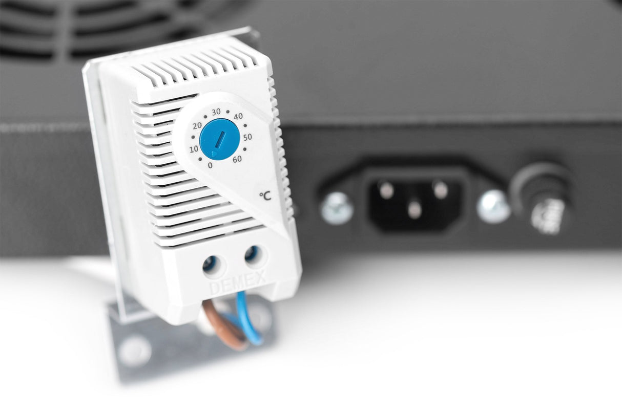 EAN 4016032189909 - Digitus DN-19 FAN-4-HO-SW accesorio de bastidor Panel ciego de relleno para rack con ventilación y bisagr imagen 4