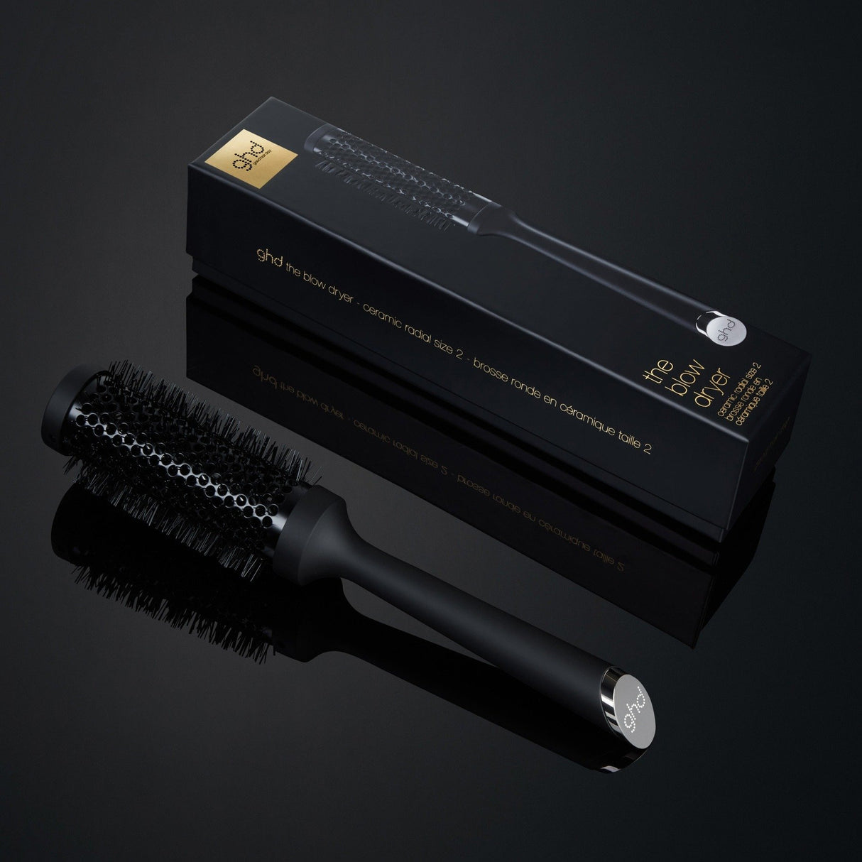 EAN 5060829516446 - GHD 99350164200 cepillo para el cabello y peine Adulto Cepillo para el pelo redondo Negro 1 pieza(s) imagen 4