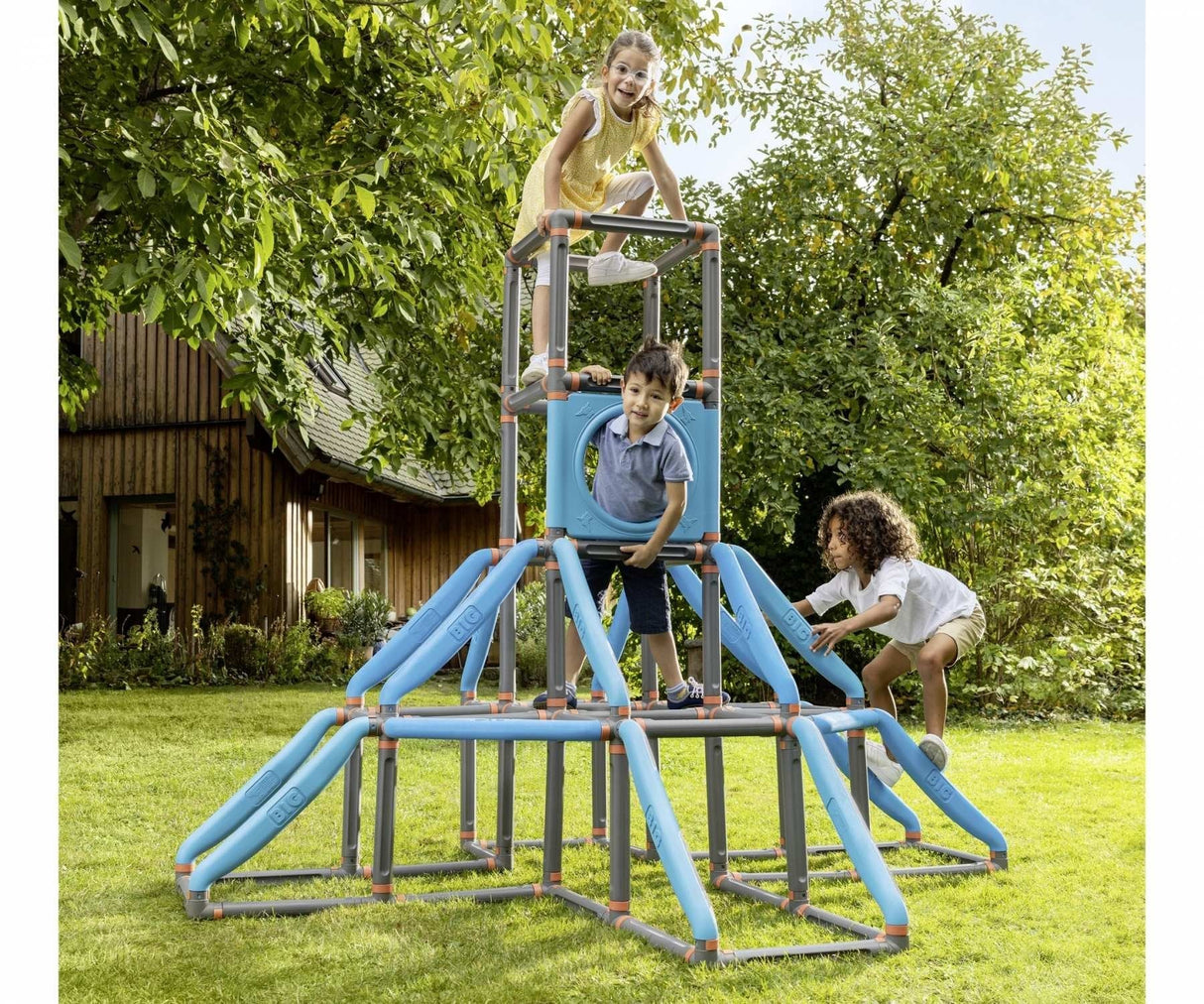 Big Kraxxl - The Giant