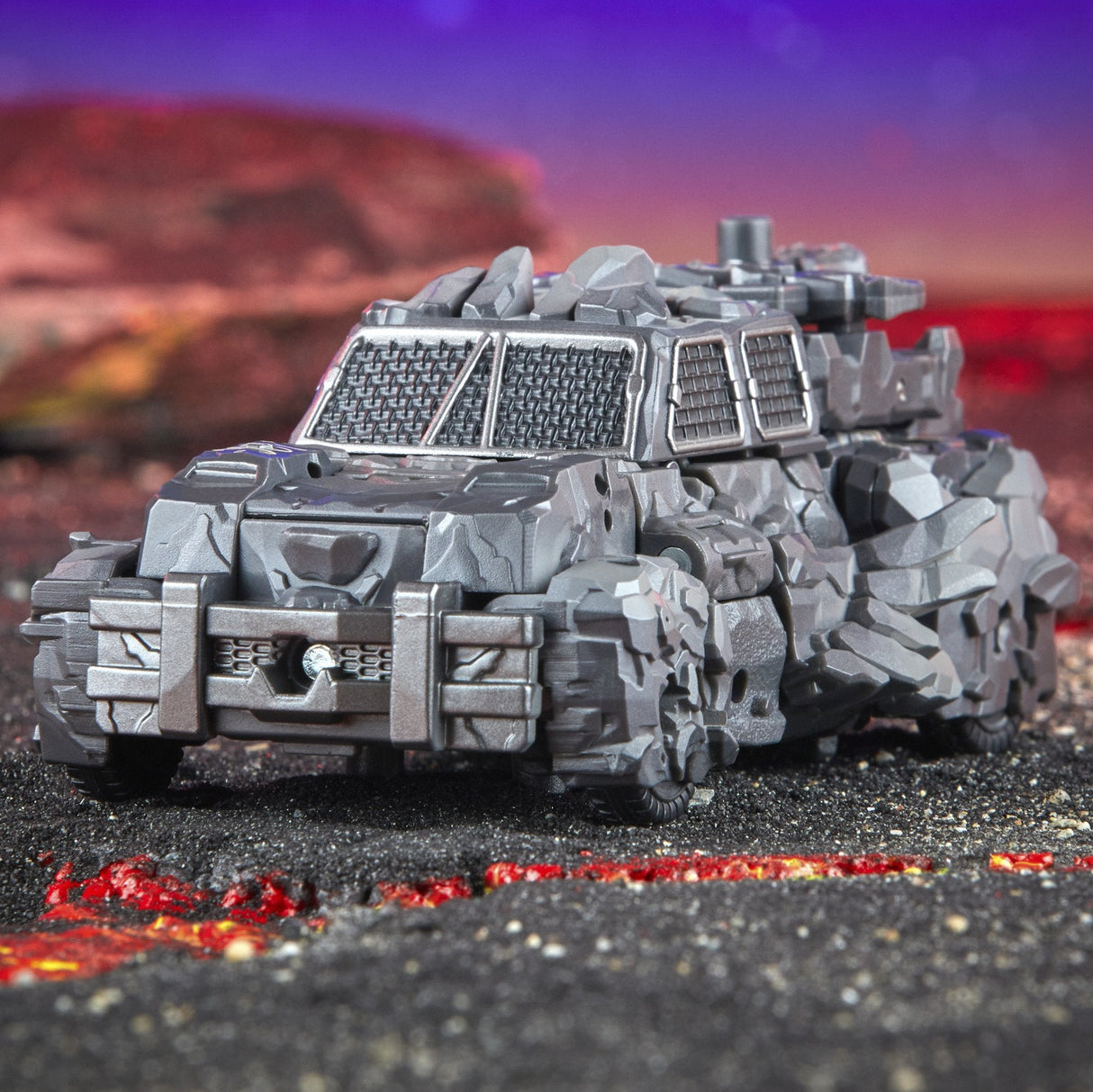 Figura Magneus Infernal Universe Deluxe Class Legacy United Transformers 14cm