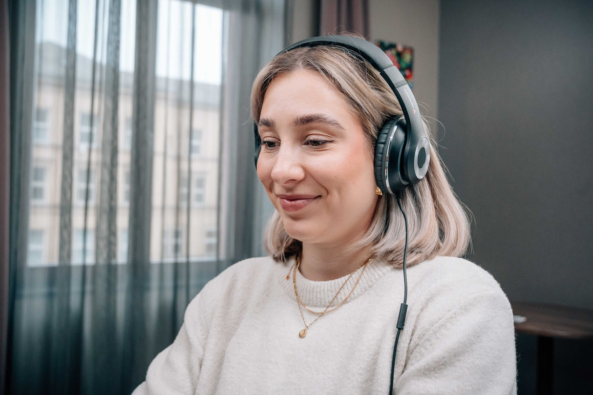 Auriculares Verbatim Trusound Usb-C With In-Line Microphone
