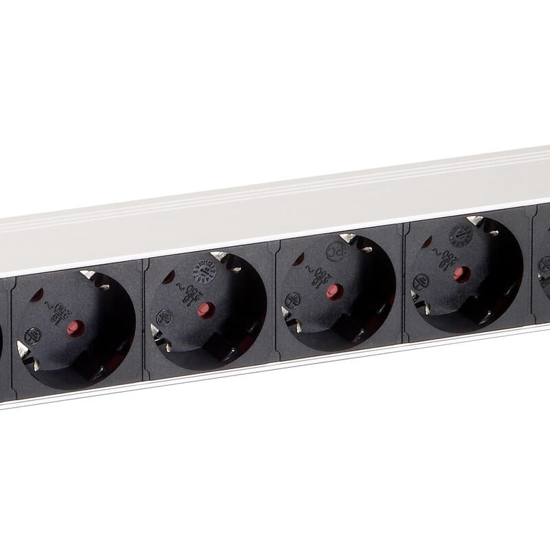 Equip Regleta Alimentacion Aluminio Rack 19 1u 8 Tomas Con Interruptor Cable 1.8 Mt