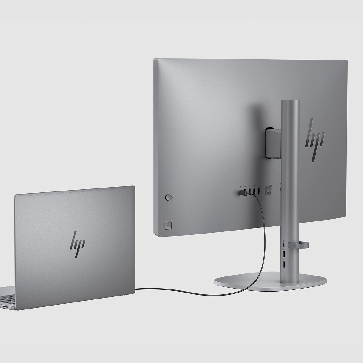 EAN 199896764919 - HP OmniStudio X All-in-One Desktop Next Gen AI 27-cs1005ns PC Copilot+ PC Intel Core Ultra 5 226V 68,6 cm imagen 14