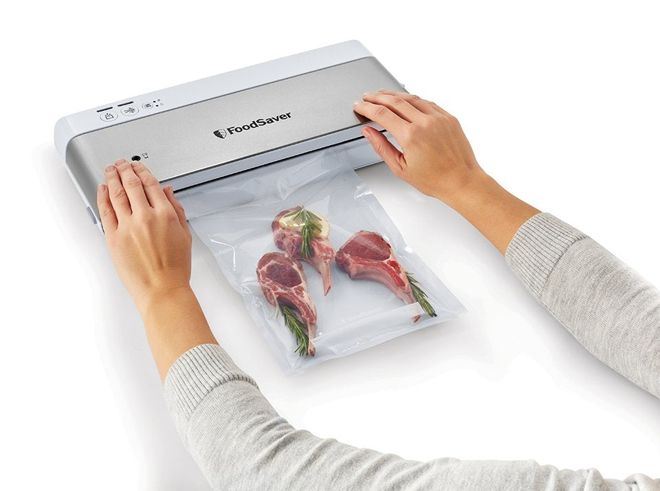 EAN 5060569672440 - FoodSaver VS0100X sellador al vacío Plata, Blanco imagen 3