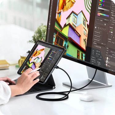 Satechi Thunderbolt 5 Pro Cable