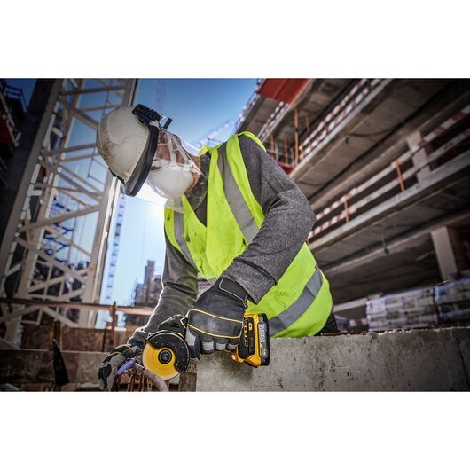 EAN 5035048747759 - DeWALT DCS438N-XJ cortador universal inalámbrico 18 V imagen 7