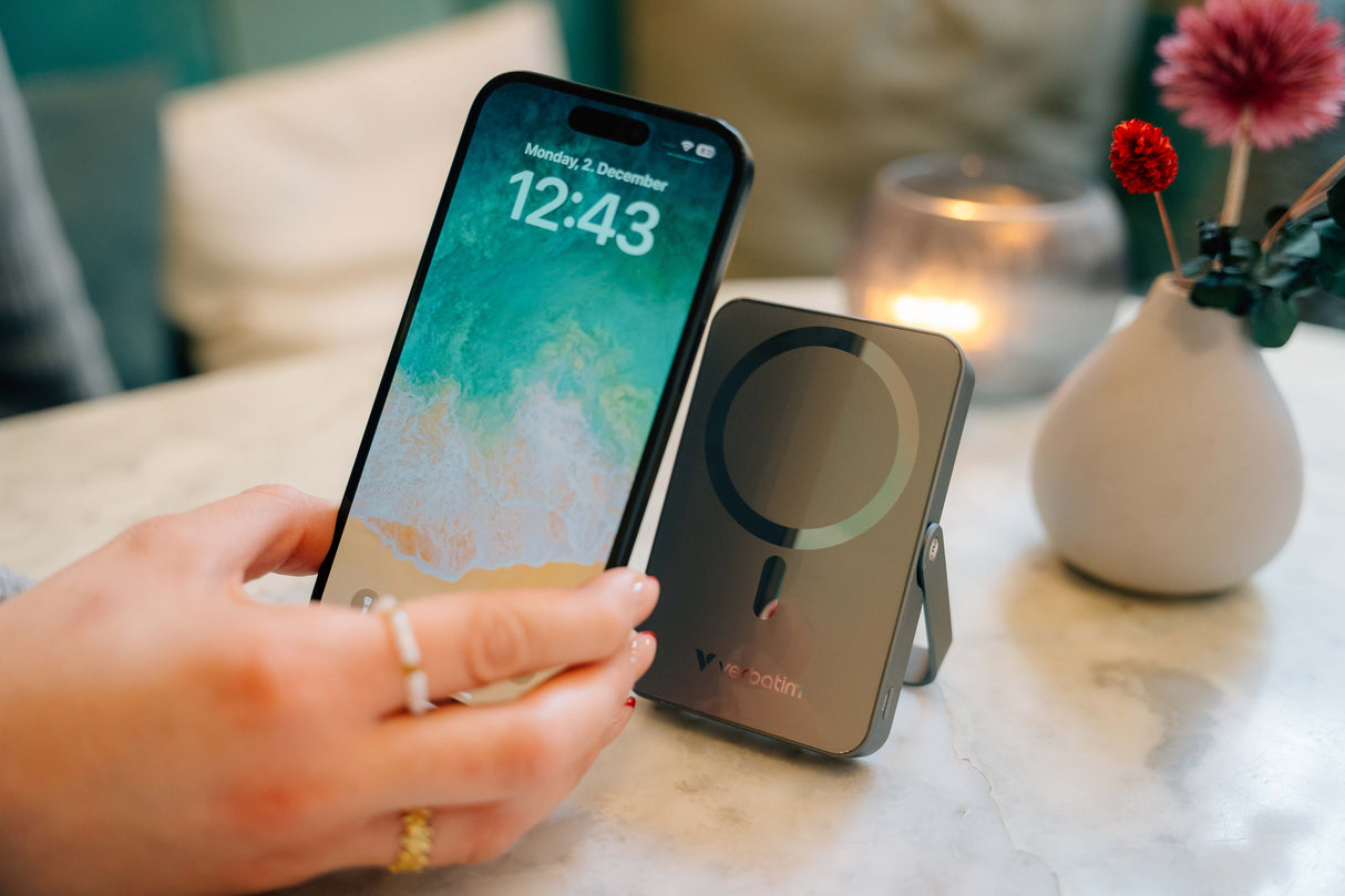 EAN 0023942322689 - Verbatim Charge 'n' Go Magnetic Wireless Polímero de litio 10000 mAh Cargador inalámbrico Gris imagen 4