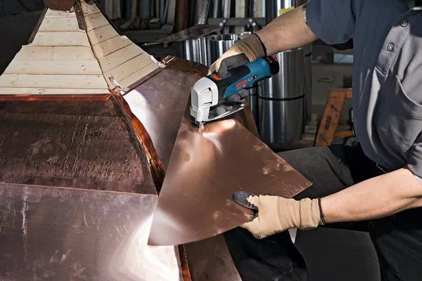 Tijeras De Batería Bosch Gsc 12v-13 Para Chapas Metálicas