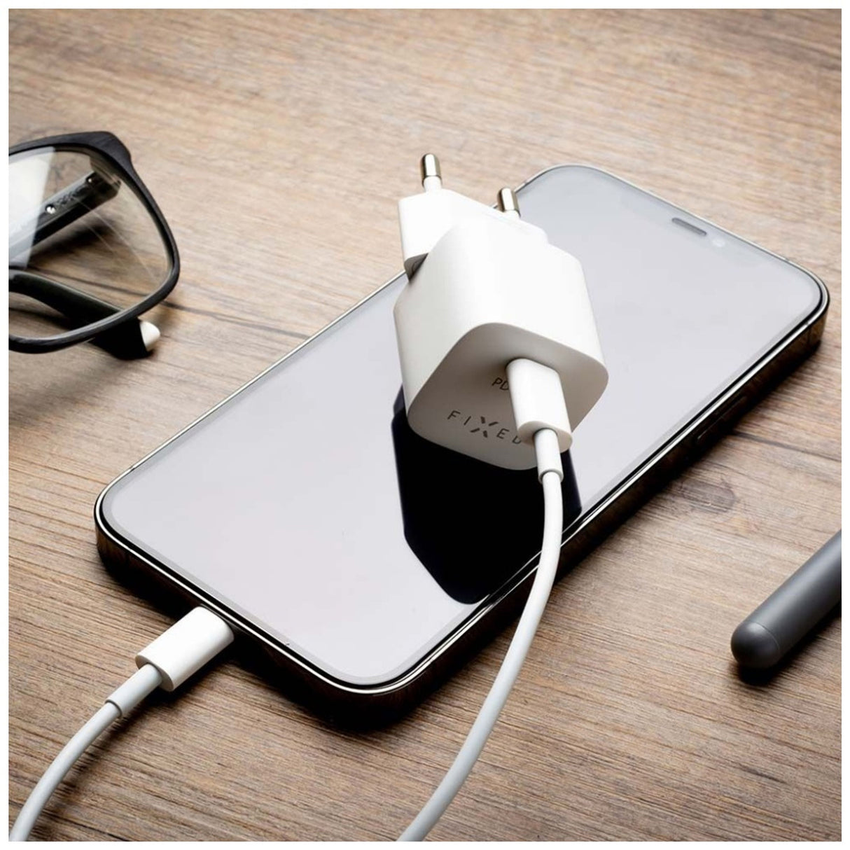 EAN 8591680139262 - FIXED FIXC30M-C-WH cargador de dispositivo móvil Portátil, Smartphone, Tableta Blanco Corriente alterna C imagen 5