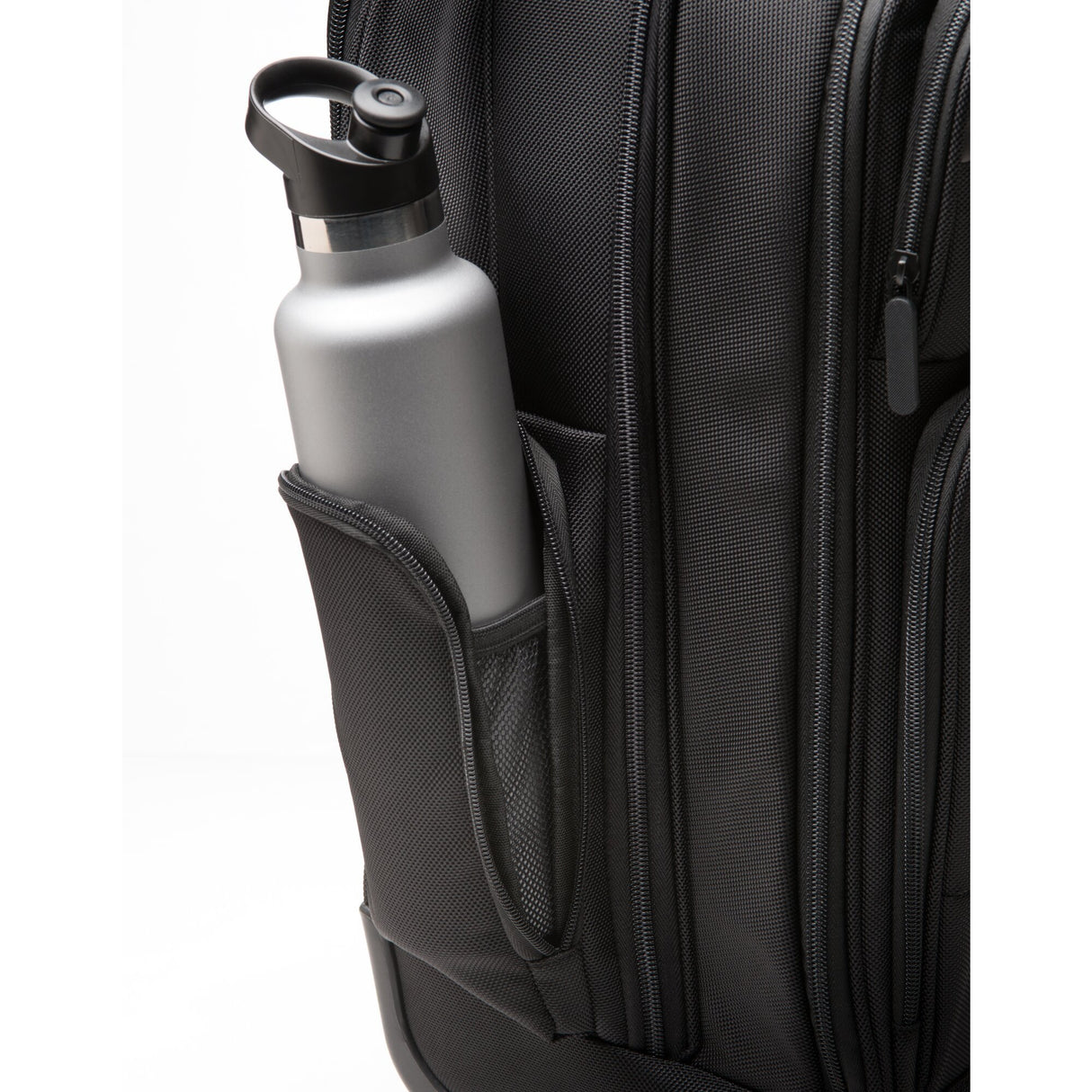 EAN 0085896603849 - Kensington Contour 2.0 Pro 43,2 cm (17") Maletín con ruedas Negro imagen 9