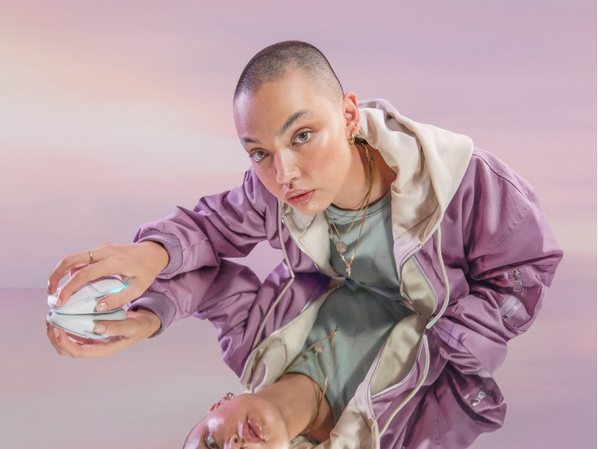 EAN 5099206098237 - Logitech G 910-006367 ratón Juego mano derecha RF Wireless + Bluetooth Óptico 8200 DPI imagen 5