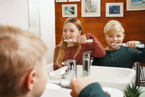 EAN 8590393324491 - Eta Sonetic Kids Maxipes Niño Cepillo dental sónico Azul, Blanco imagen 8