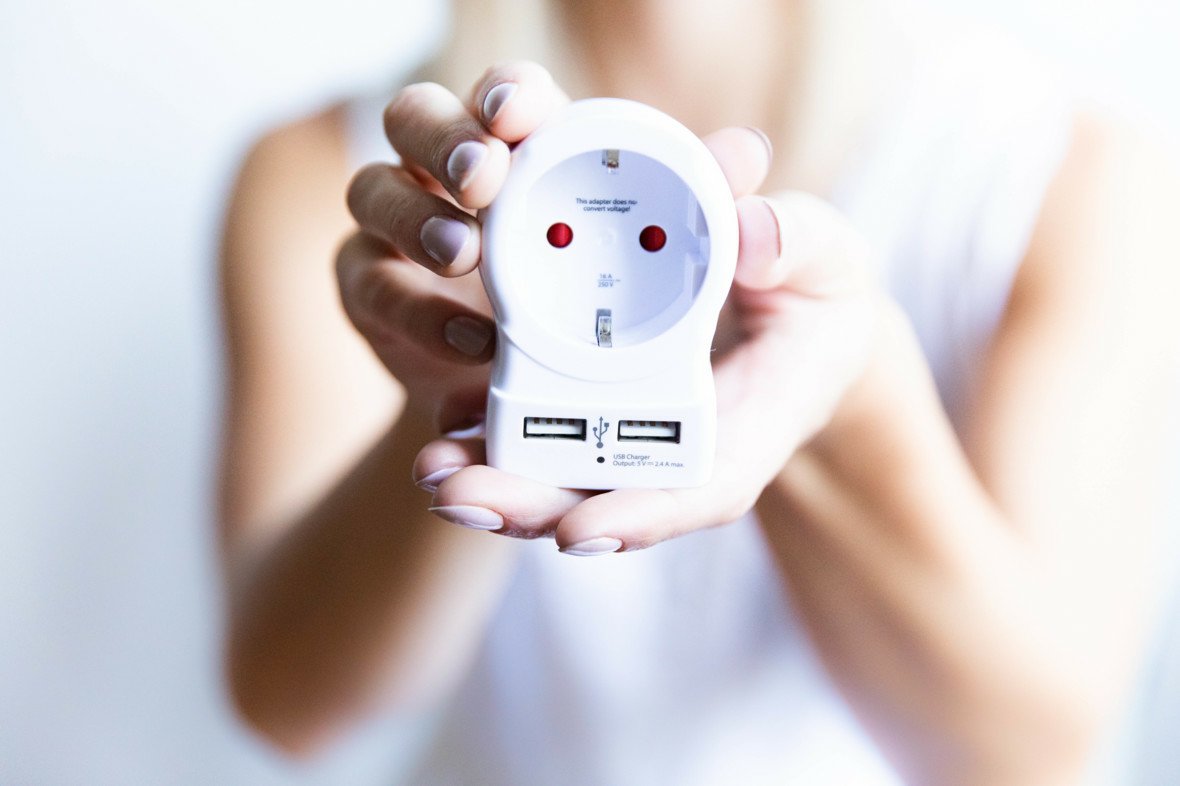 Adaptador Europeo Usb Skross 1500282