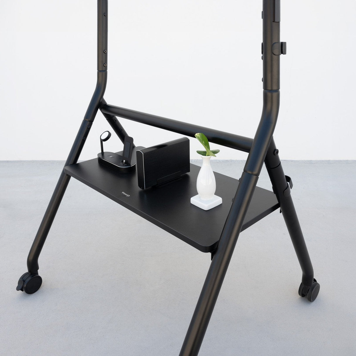 Soporte Suelo Ruedas "Idreams" Pantallas 37-86" Tooq