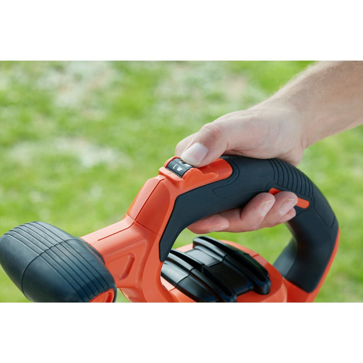 Aspirador Soplador Y Triturador Mochila 3000w Black+Decker