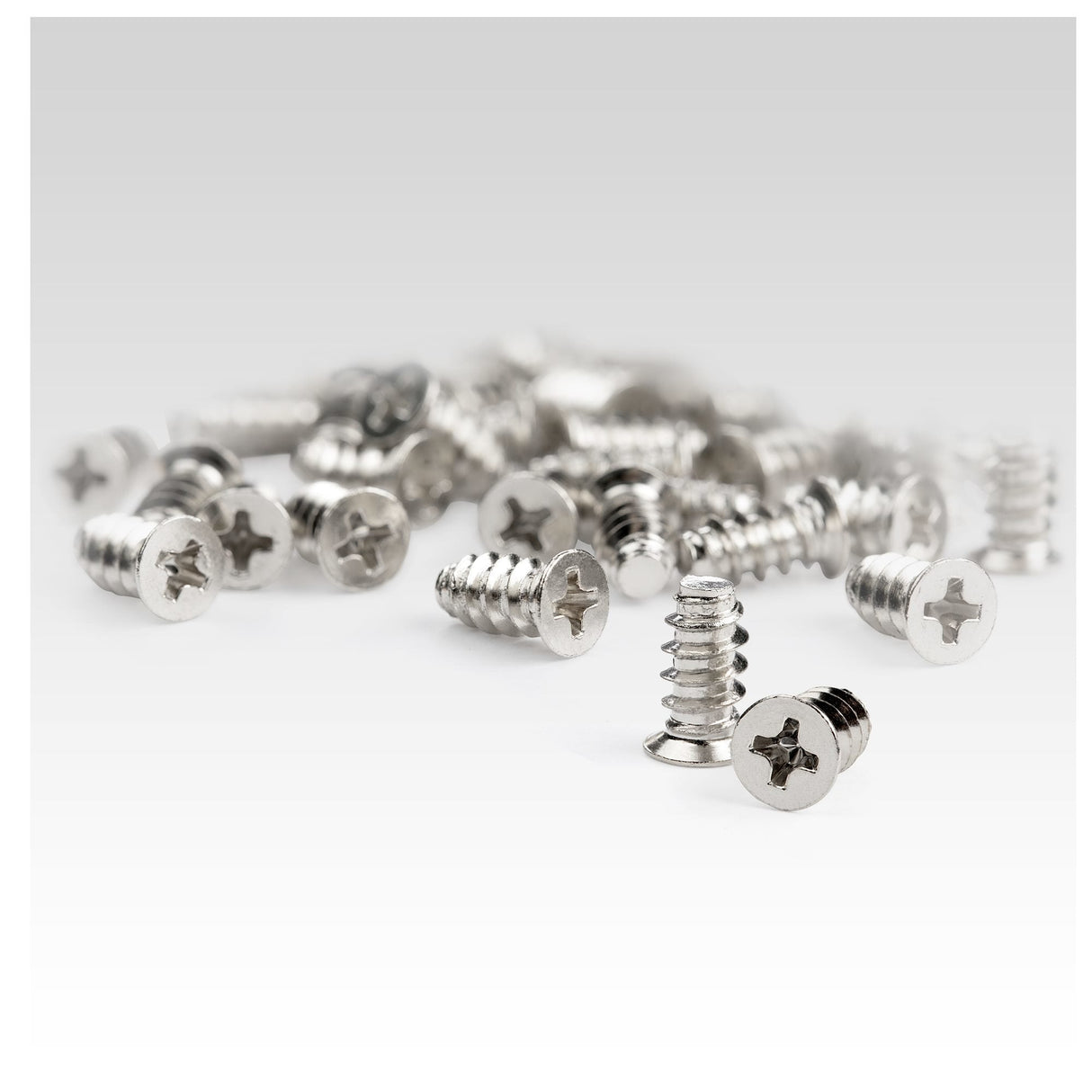 EAN 0065030892513 - StarTech.com M5FANSCREW10 tornillo/tuerca 11,2 mm 50 pieza(s) imagen 3