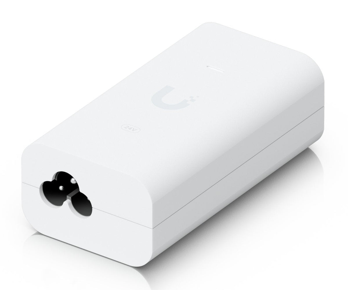 A 12w Poe Adapter With 2.5 Gbe Connectivity.