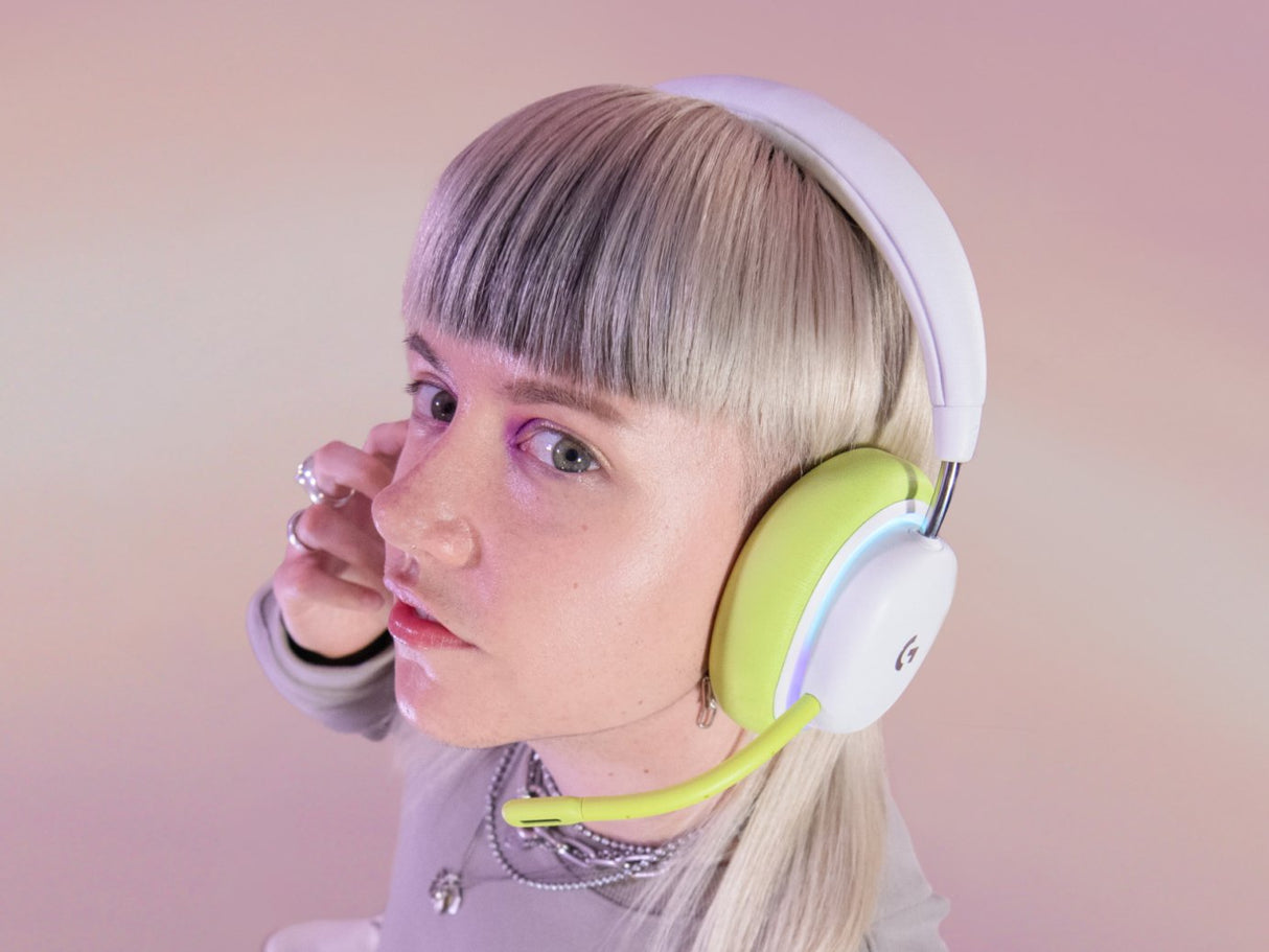 EAN 5099206097520 - Logitech G 981-001083 auricular y casco Auriculares Inalámbrico Diadema Juego Bluetooth Blanco imagen 4