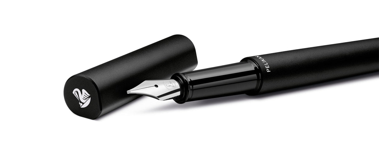 Pelikan Pluma Estilográfica Ineo Elements P6 1 M In Fs, Negro