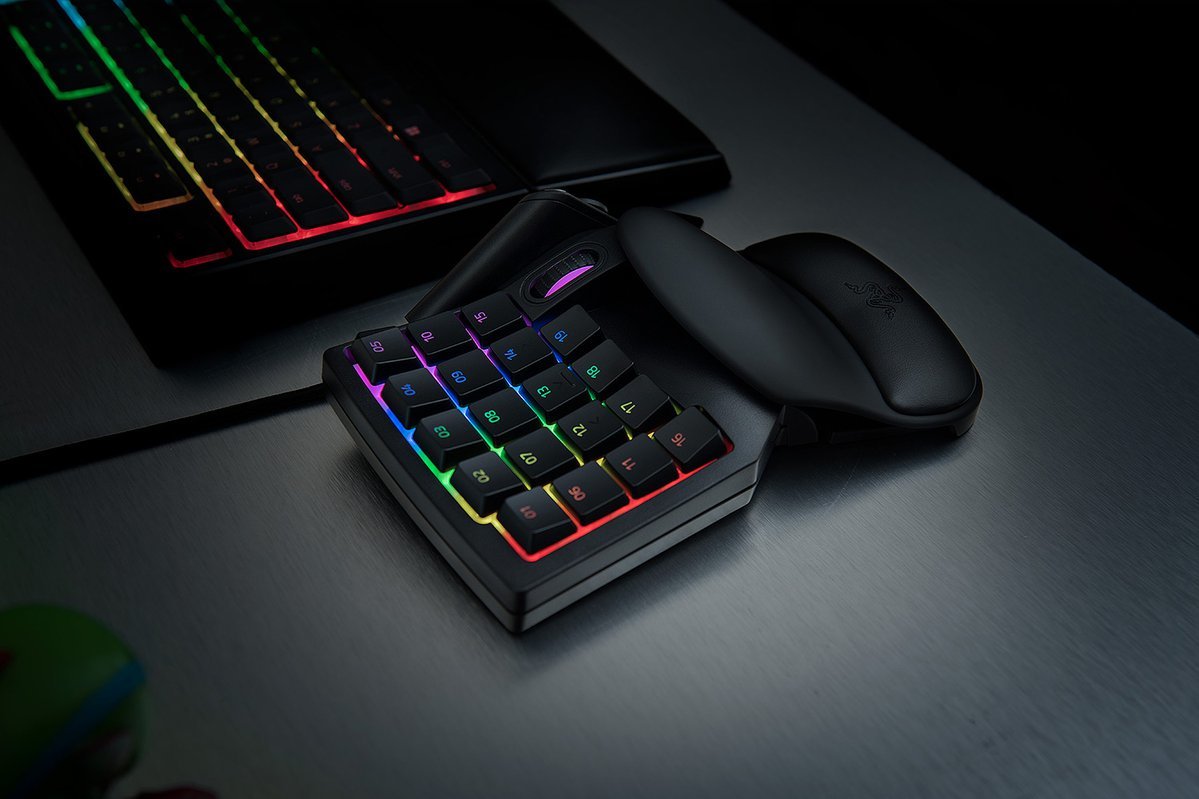 EAN 8886419360179 - Razer Tartarus V2 teclado numérico PC/servidor USB Negro imagen 2