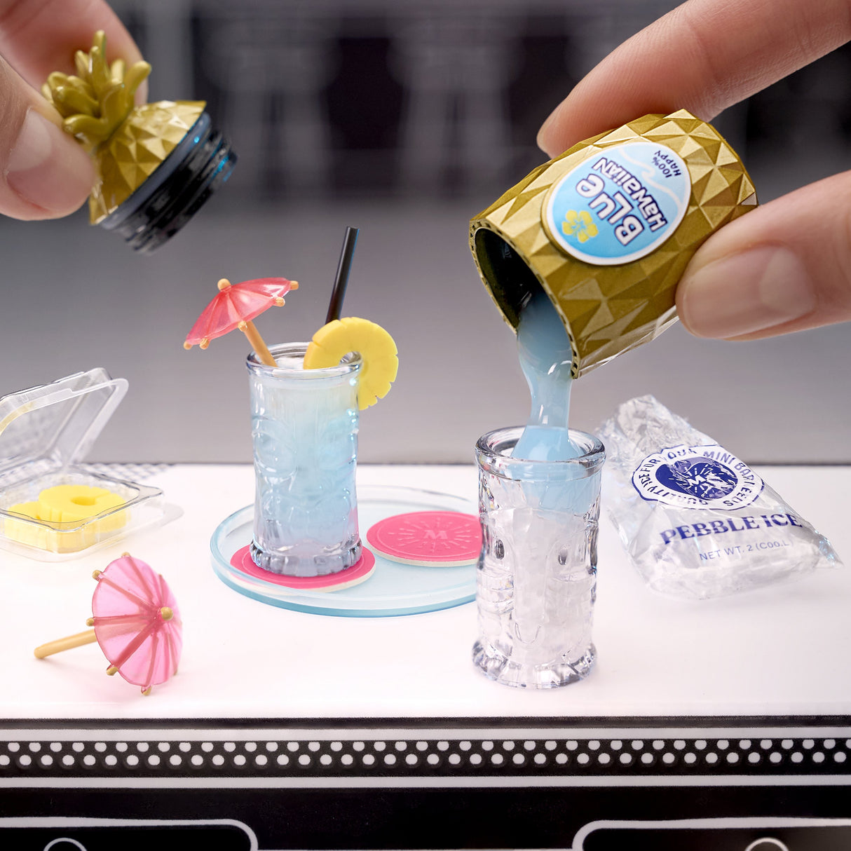 EAN 0035051513841 - Miniverse Make It Mini Happy Hour imagen 3