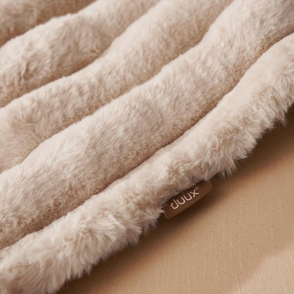 Duux Yentl Wrmedecke Striped Rabbit Faux Fur Gris (200x200)