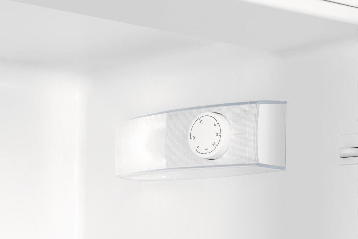 EAN 7332543733088 - Electrolux LRB3AE12S frigorífico Integrado 208 L Blanco imagen 8