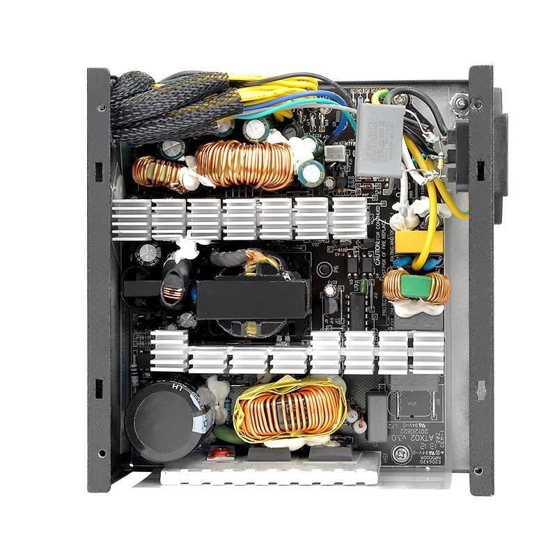Fuente De Alimentación Thermaltake Tr2 S 700w 80+