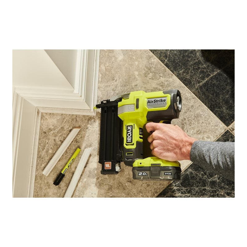 Grapadora Ryobi R18gn18-0 Batería