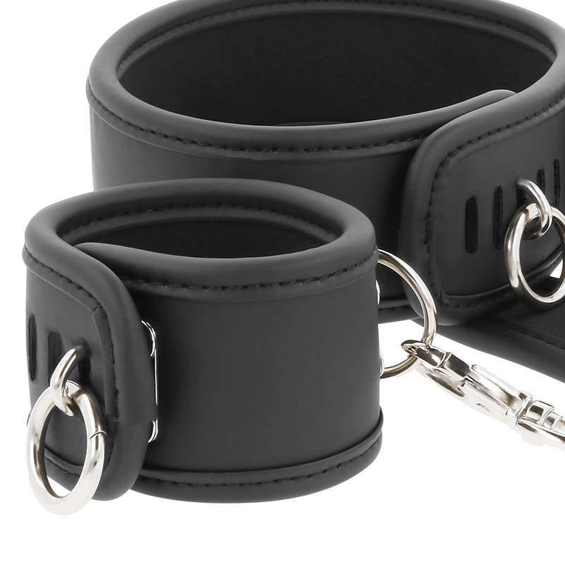 Fetish Submissive - Collar Y Esposas Cuero Vegano Con Forro De Nopreno