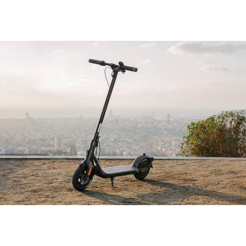 Ninebot By Segway Kickscooter F2e Scooter Eléctrica 25 Km/H