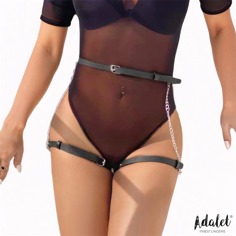 Oriana Cinturón Cuero Vegano Con Cadenas Tall Única