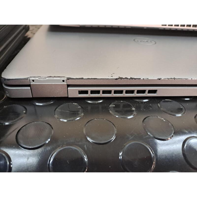Portatil Reacondicionado Dell Latitude 5330 I5-1245u 16gb 256gb 13.3" Fhd Táctil Grado Estético B/C W11p Instalado Teclado Italiano 1 Año De Garantia