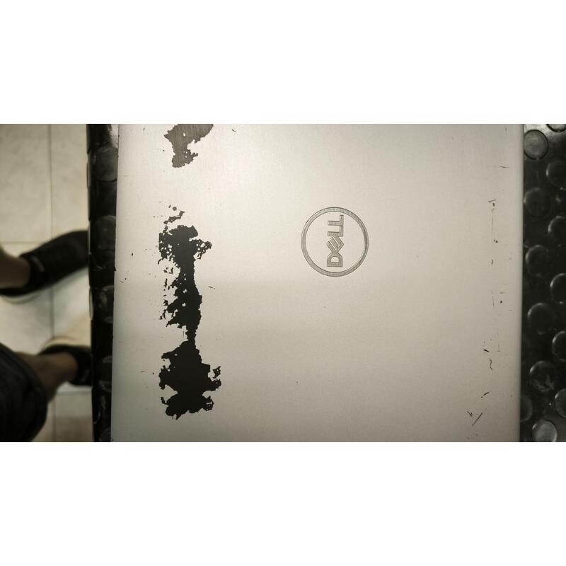 Portatil Reacondicionado Dell Latitude 5410 I5-10310u 16gb 512gb Ssd 14" Fhd Win11pro Instalado Teclado Italiano Taras Estéticas Severa 1 Año De Garantia