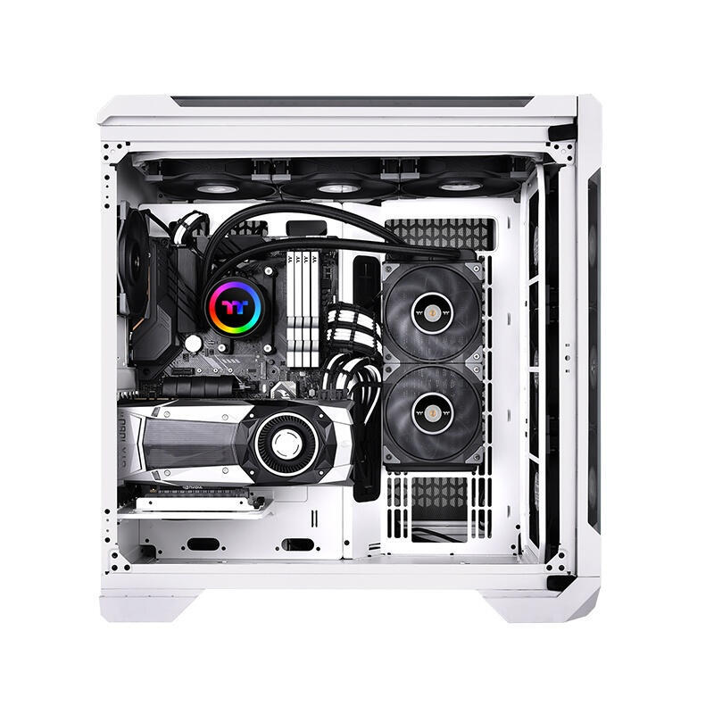 Refrigeracion Liquida Cpu Thermaltake Toughliquid Argb Todo En Uno De 240 Mm Intel / Amd