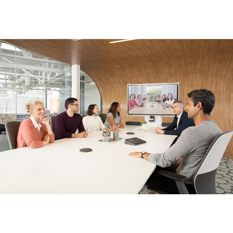 Sistema De Vídeoconferencia Logitech Tap Large Bundle Microsoft Teams En Grupo