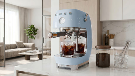 EAN 8017709349424 - Smeg ECF03WHEU cafetera eléctrica Semi-automática Máquina espresso 1,4 L imagen 18