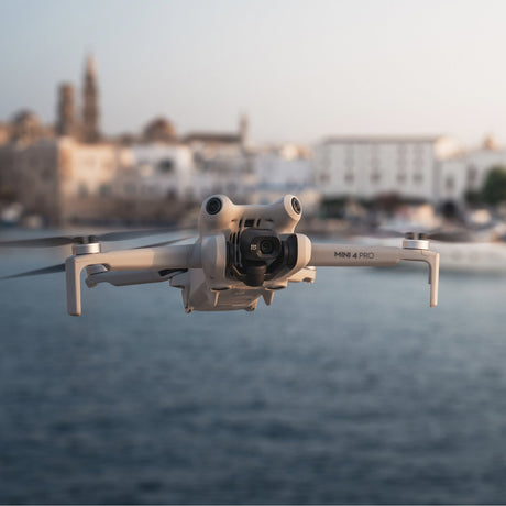 EAN 6941565969040 - DJI Mini 4 Pro (RC 2) 4 rotores Cuadricóptero 48 MP 3840 x 2160 Pixeles 2590 mAh Negro, Blanco imagen 8