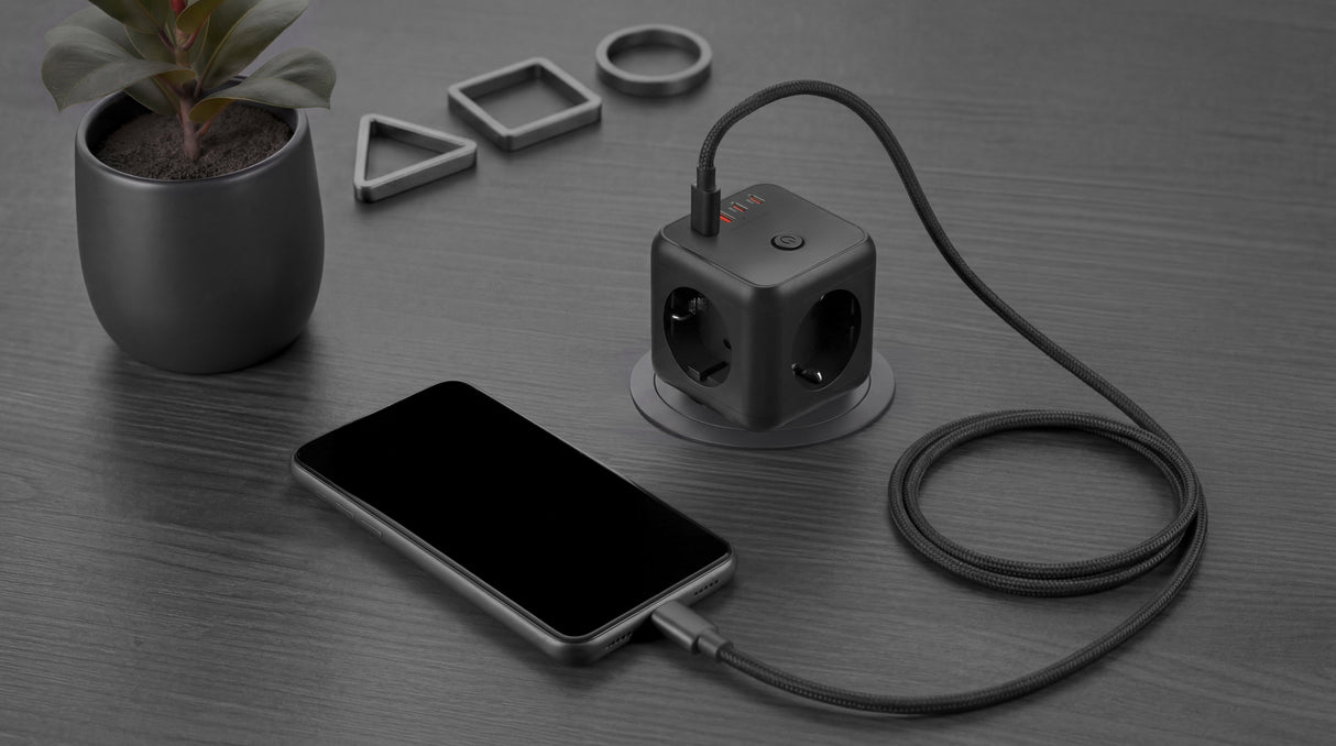 Cargador De Pared Mars Gaming Md Cube20 20w 3x Schuko 2x Usb Tipo C 2x Usb Tipo A Negro