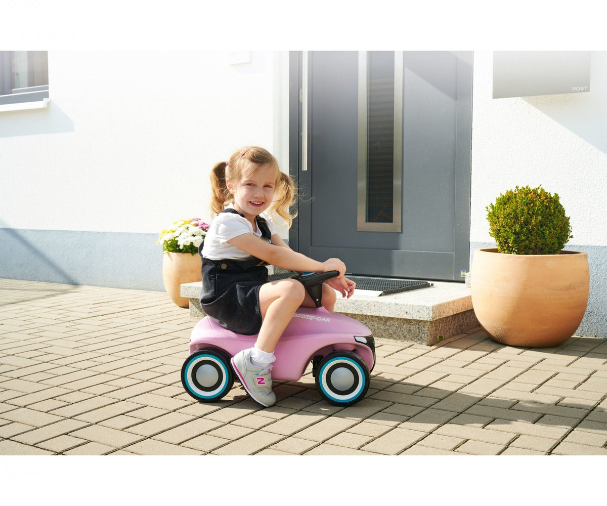 EAN 4004943562461 - BIG 800056246 correpasillos o balancín infantil Correpasillos con forma de coche imagen 4