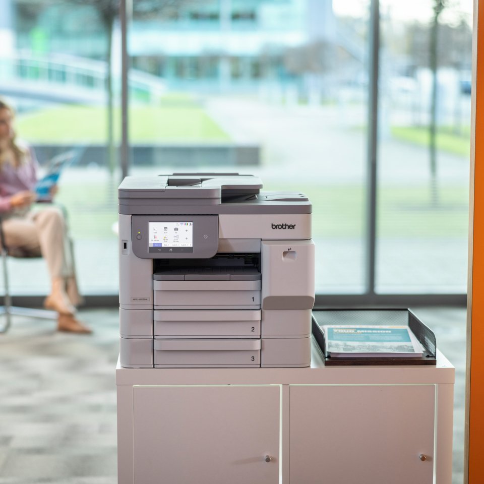 Brother Mfcj5117dw Mfp Jet D Tinta Color A4 28ppm, R-V Integral, Cargador 50p, Ethernet, Wifi,Usb, Lcd 10,9cm, 3bac X 250f