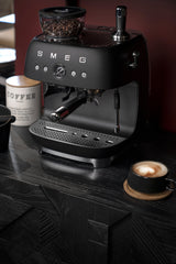 Smeg Kaffeemaschine Man. Mahlwerk Egf03blmeu, Thermoblock, Dampfdüse, 1l,...