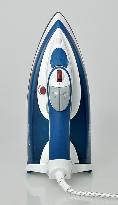 EAN 5908277381936 - ELDOM DA28C plancha Plancha vapor-seco Suela de cerámica 2200 W Azul, Blanco imagen 3