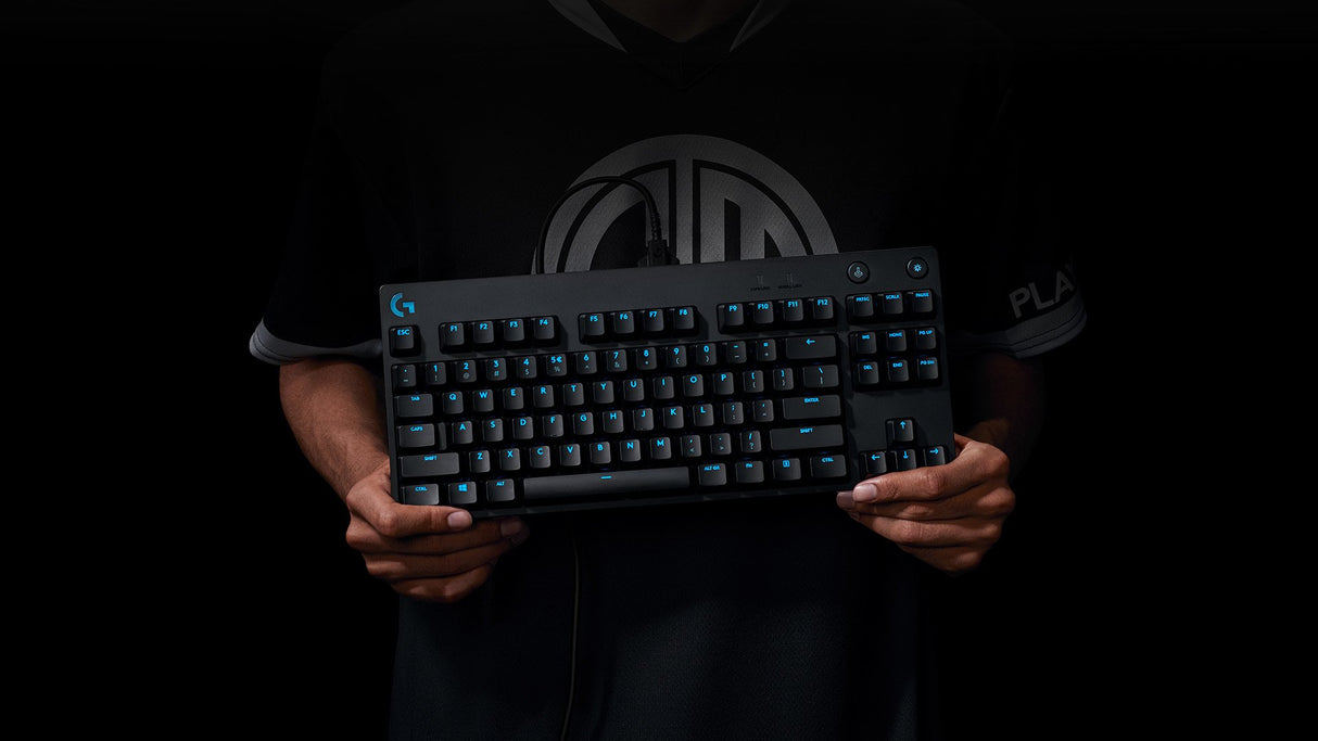 EAN 5099206099586 - Logitech G 920-010592 teclado Juego USB QWERTY Italiano Negro imagen 3