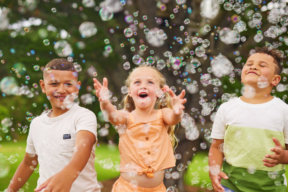 Zuru Bunch O Bubbles - Mega Bubble Blaster, Soap Bubbles 11349