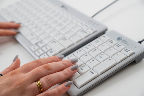 EAN 8719274677543 - BakkerElkhuizen UltraBoard 955 V2 Numeric teclado numérico Portátil/PC USB Gris Oscuro, Gris claro imagen 4