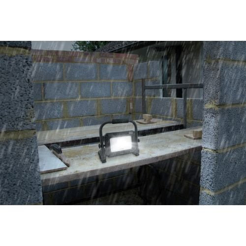 Ansmann Arbeitsstrahler Fl30w 18v 30w Wiederaufladbar